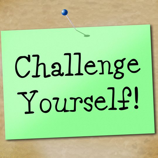 Lapp med meddelandet: Challenge yourself.